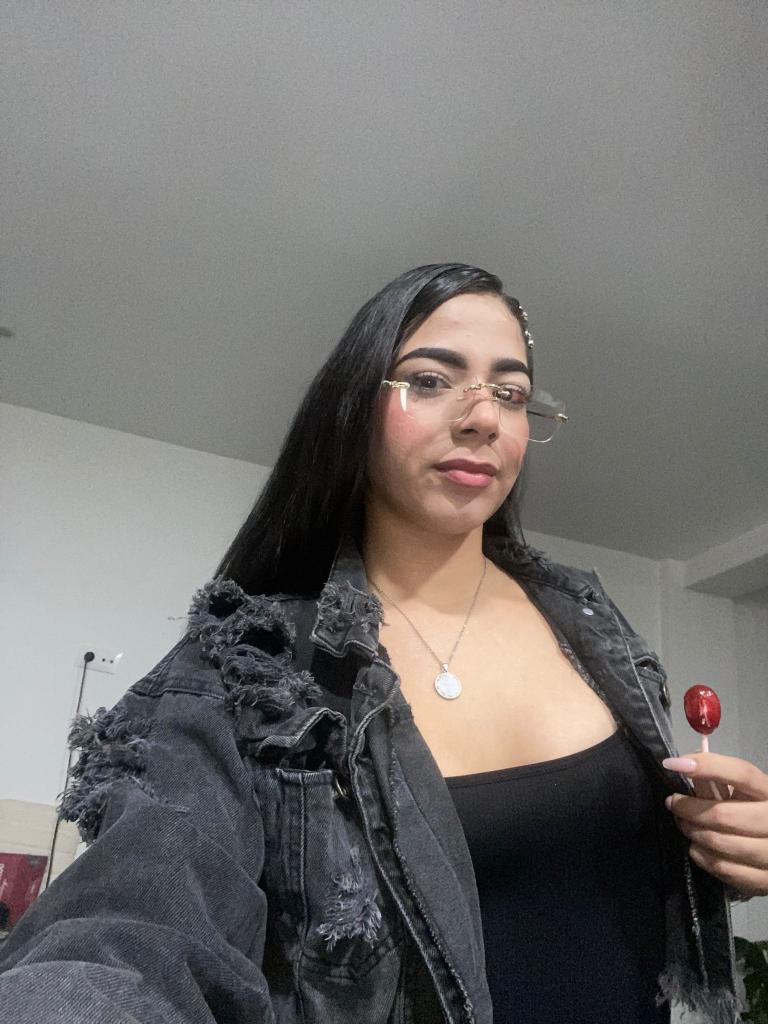 Chica busca chico en Madrid: 