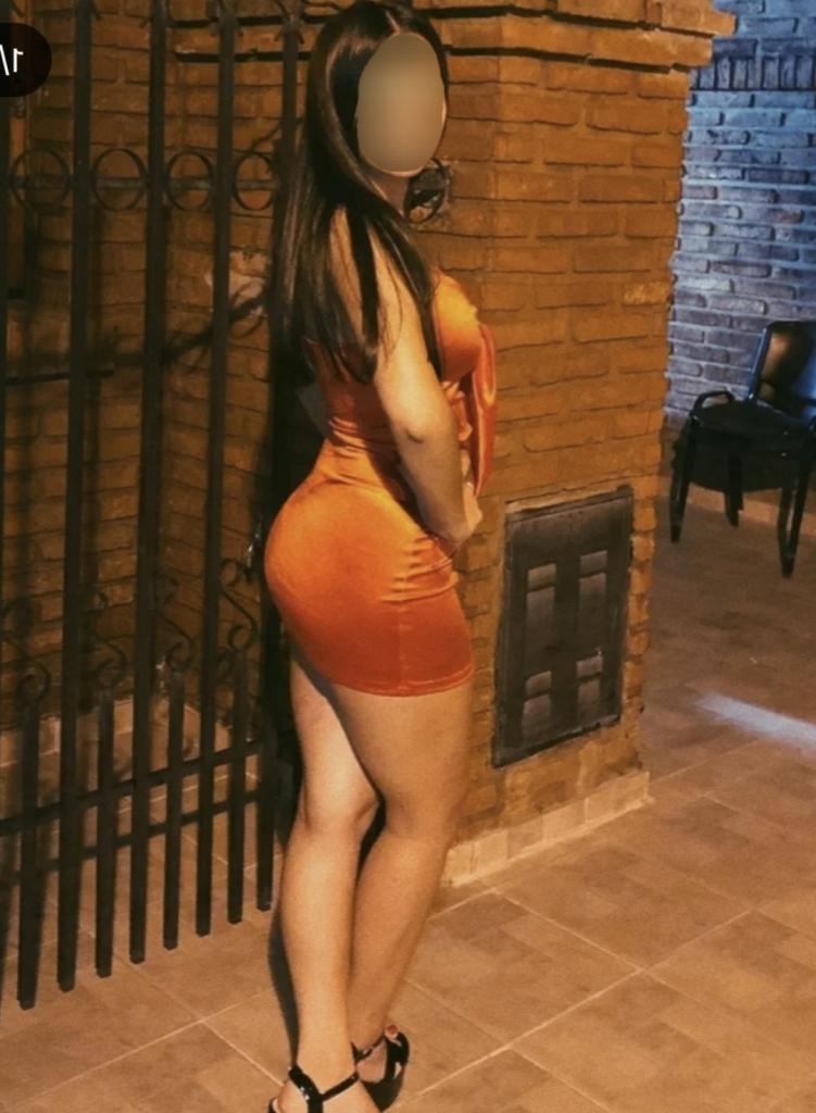 Chica busca chico en Murcia: 