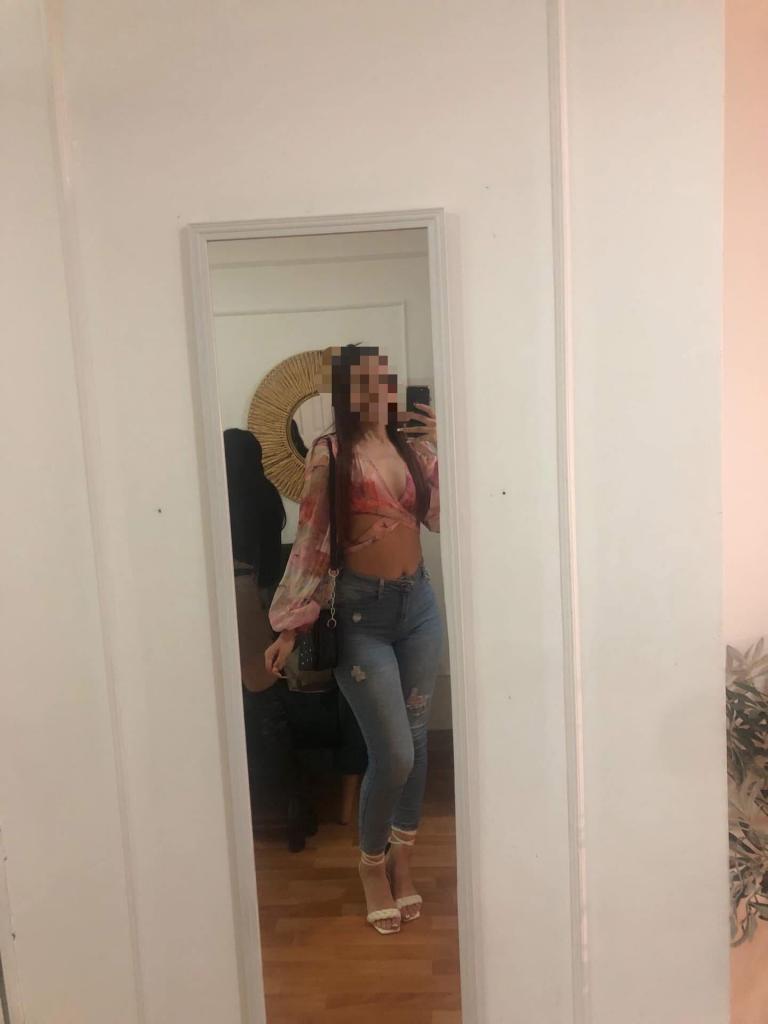 Chica busca chico en Cádiz: 