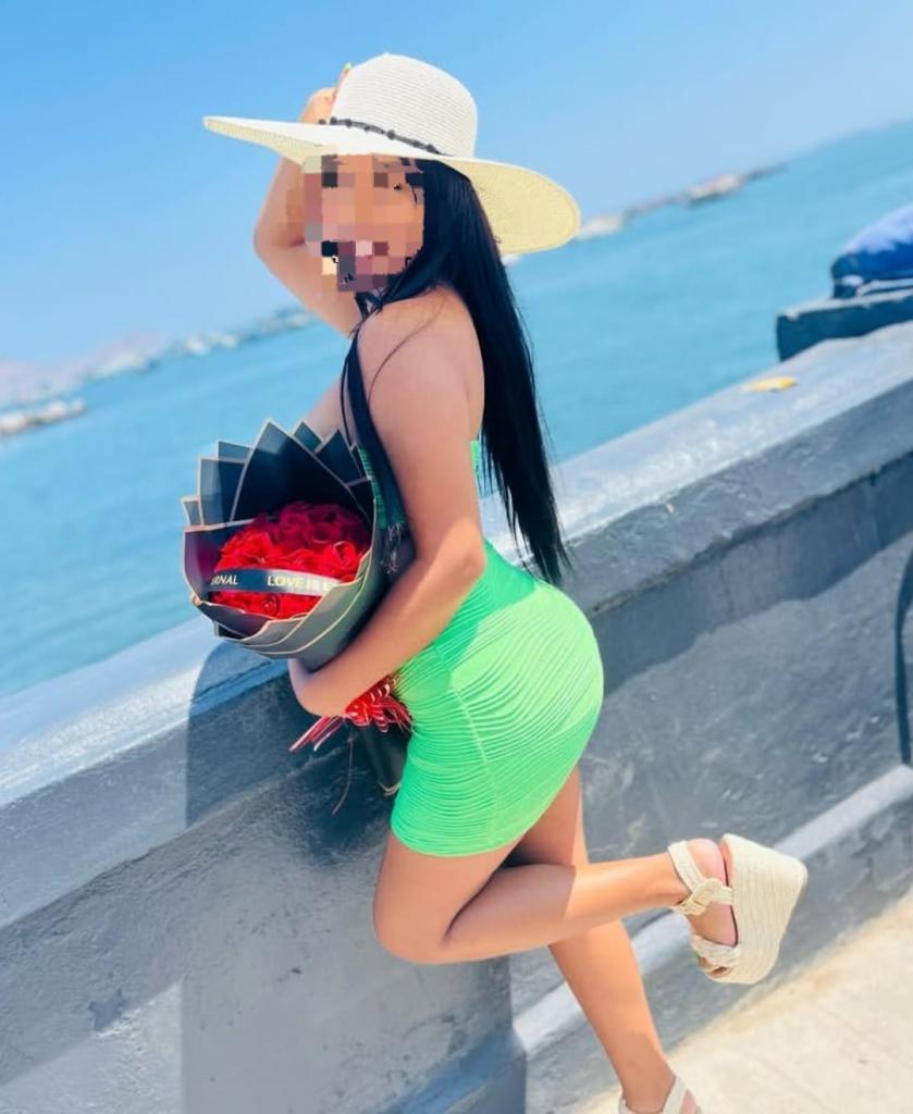 600805731: Chica busca chico en Cádiz