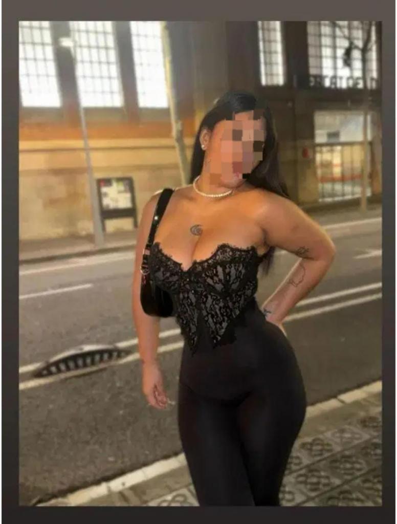 Chica busca chico en La Coruña: 