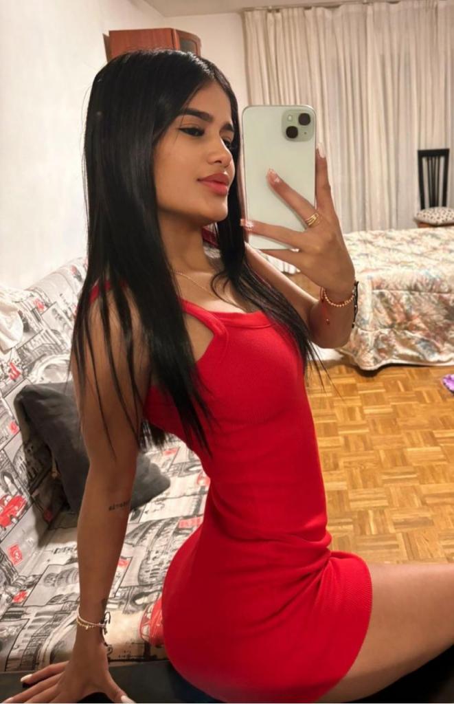Chica busca chico en Alicante: Chica busca chico