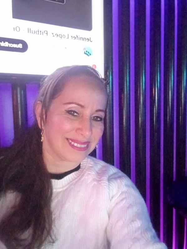 Chica busca chico en Asturias: 