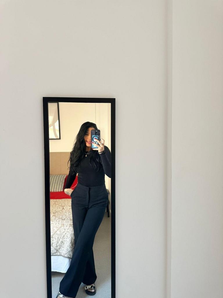 Chica busca chico en Granada: 