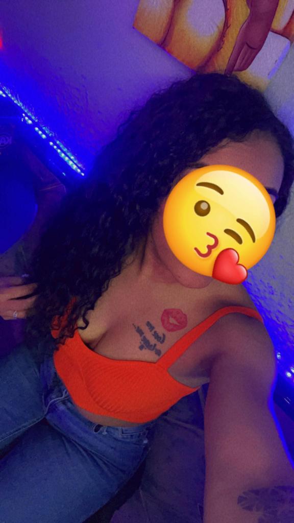602421760: Chica busca chico en Cantabria