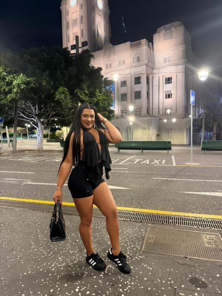 604123960: Transexual en Tenerife