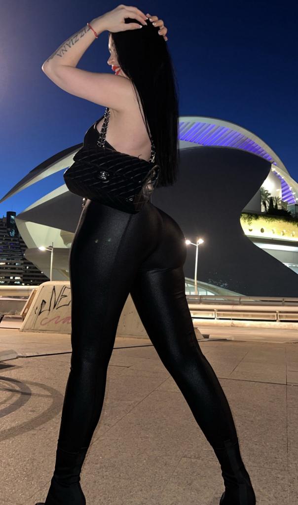 Chica busca chico en Valencia: 