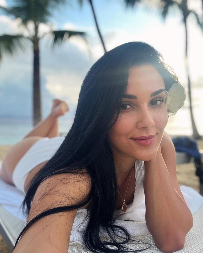 613338257: Chica busca chico en Alicante