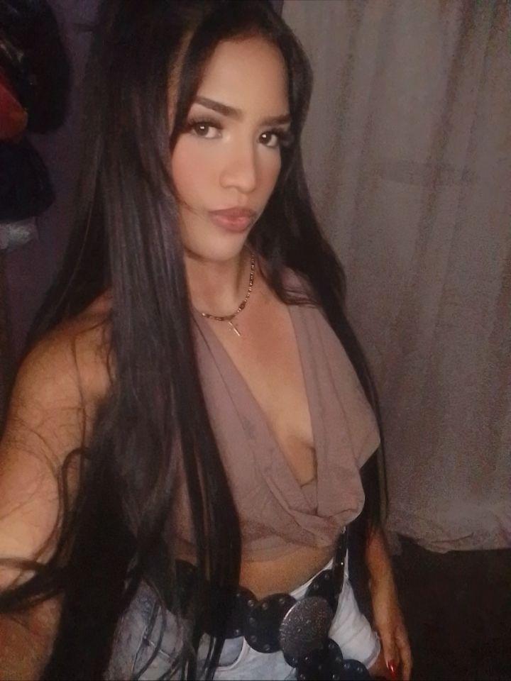 Chica busca chico en Ibiza: 