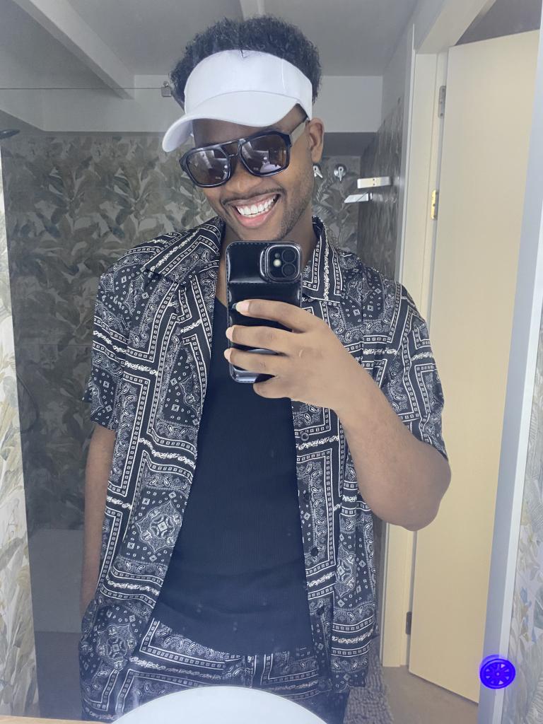 661510441: Chico busca chica en Madrid