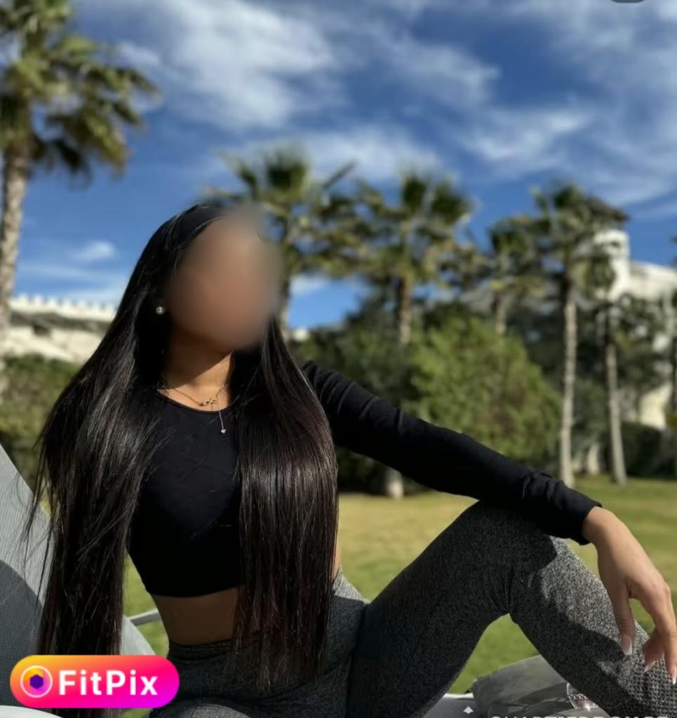 Chica busca chico en Ibiza: 