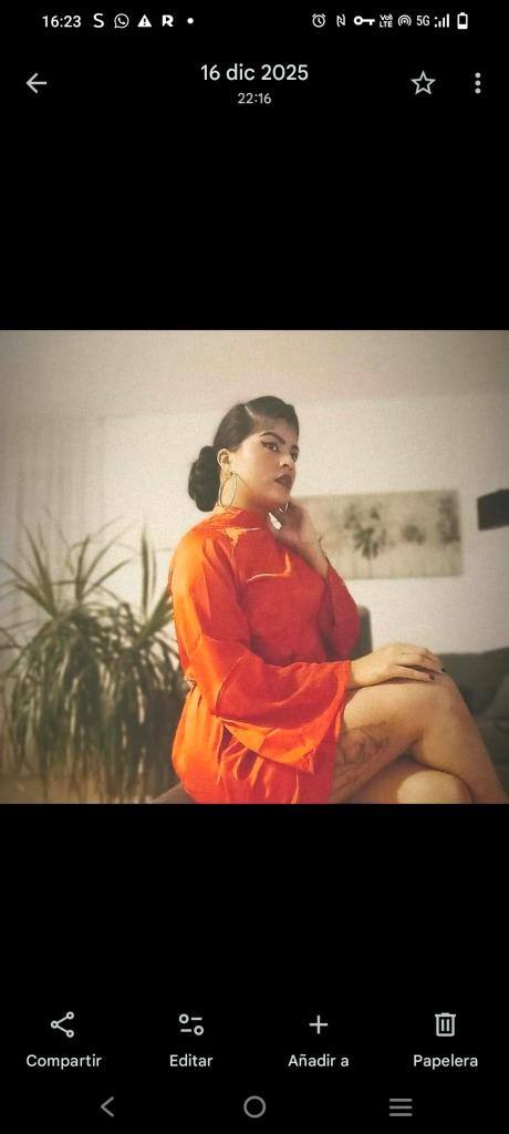 692972281: Chica busca chico en Córdoba