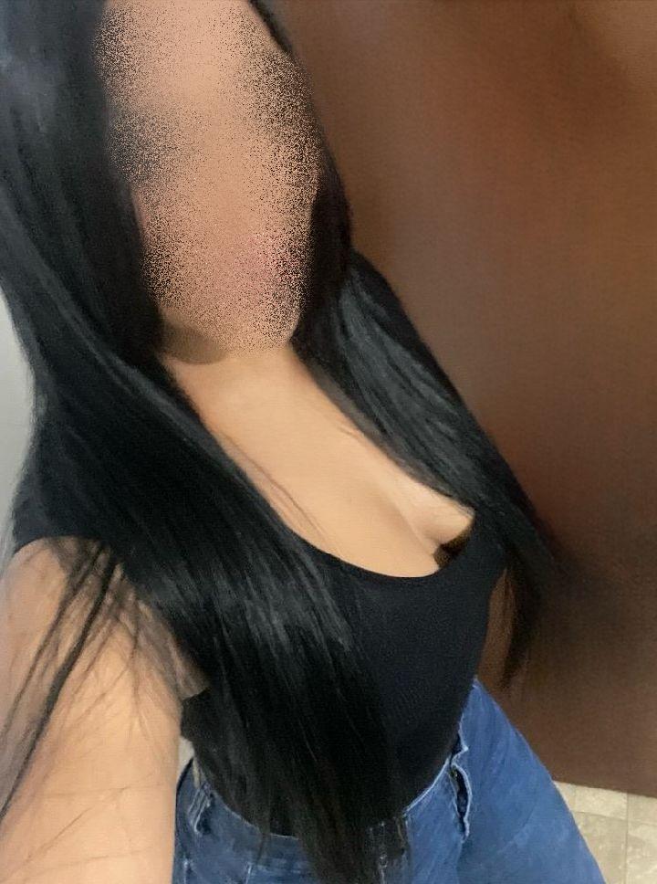 Chica busca chico en Valencia: Chica busca chico