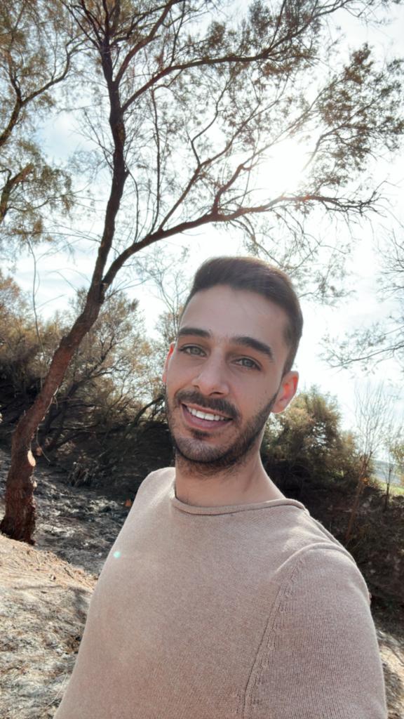 Chico busca chica en Almería: 
