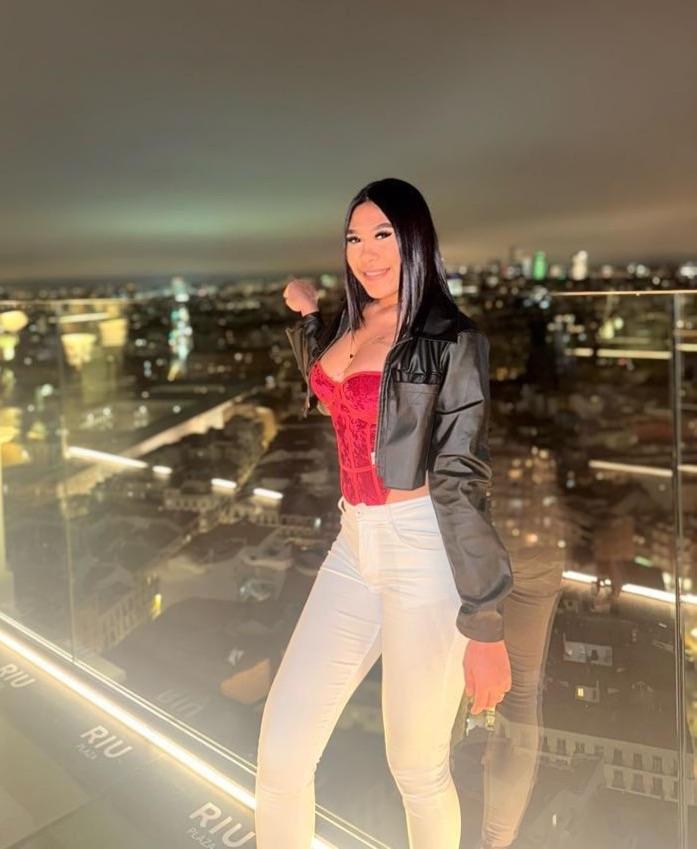 Chica busca chico en Alicante: 