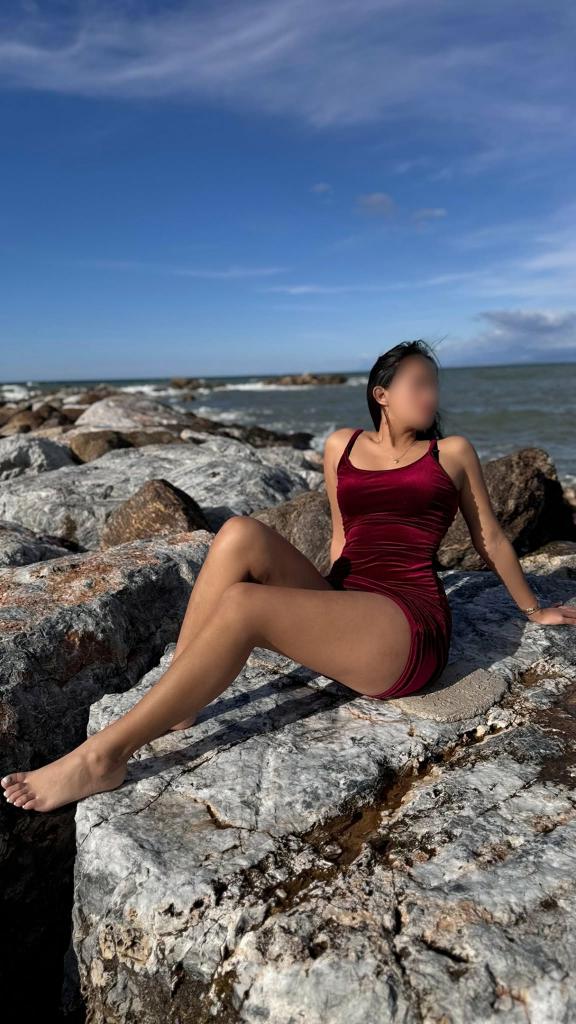 603964425: Chica busca chico en La Coruña