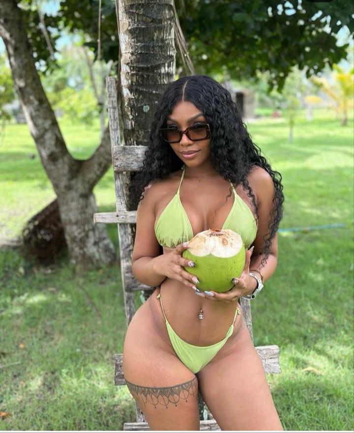 Chica busca chico en Cantabria: Chica busca chico