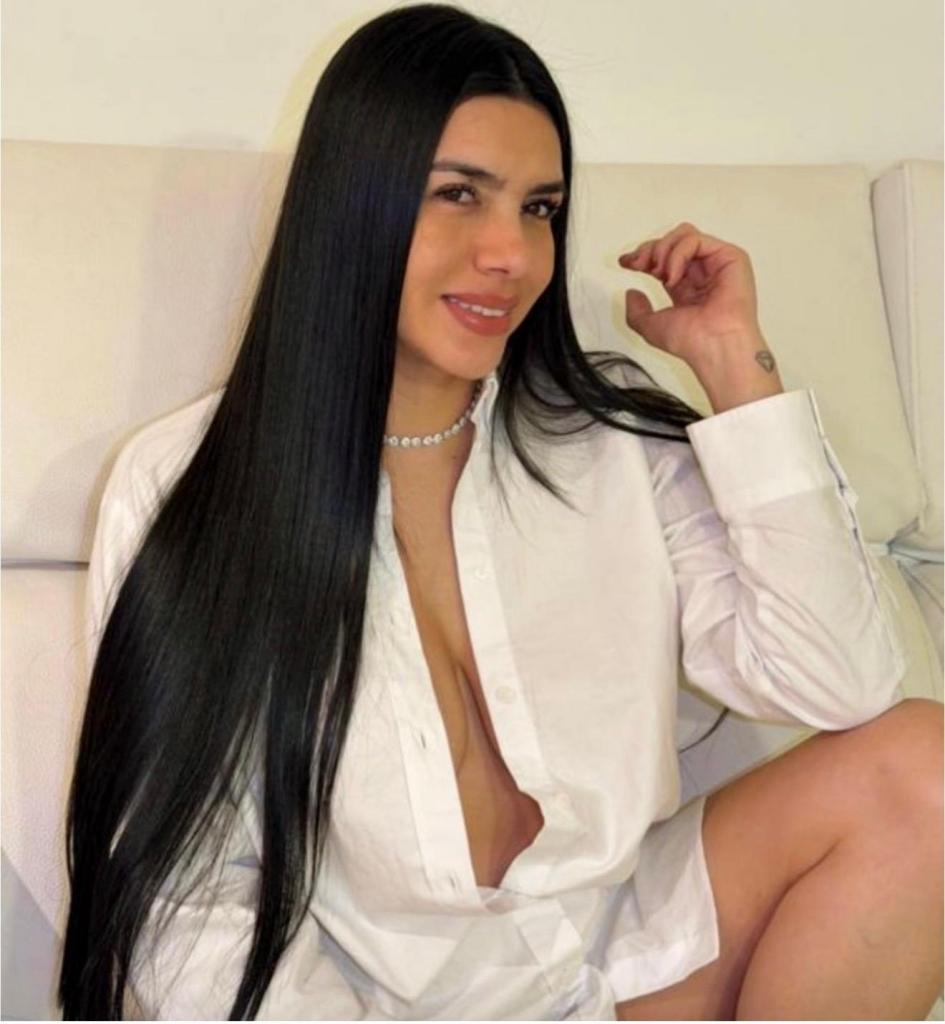 611316482: Chica busca chico en Navarra