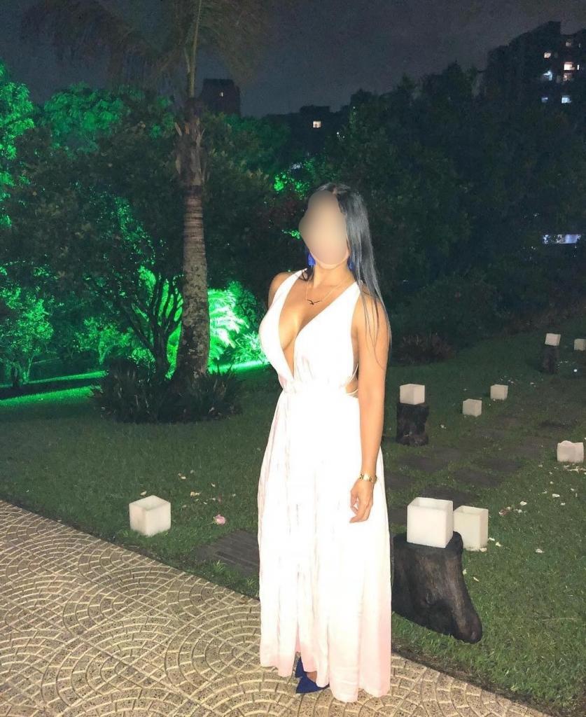 695330807: Chica busca chico en Asturias