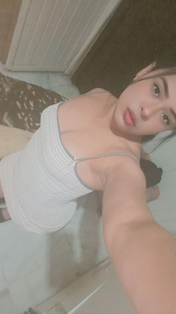 Chica busca chico en Sevilla: 