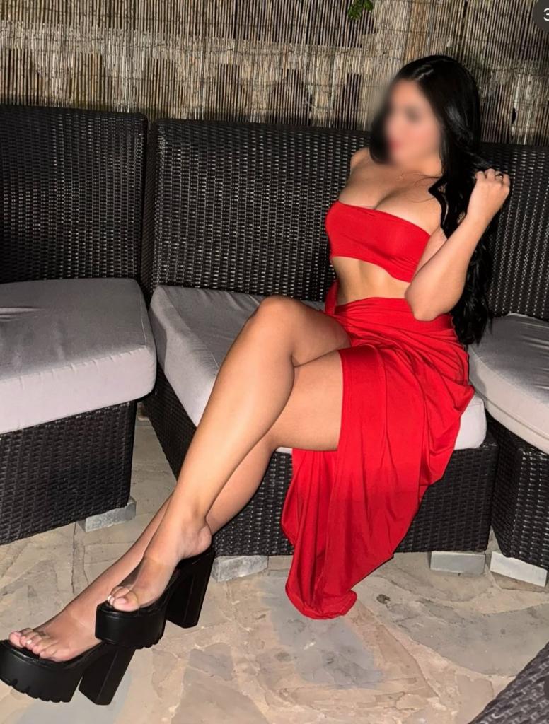 Chica busca chico en Tenerife: 