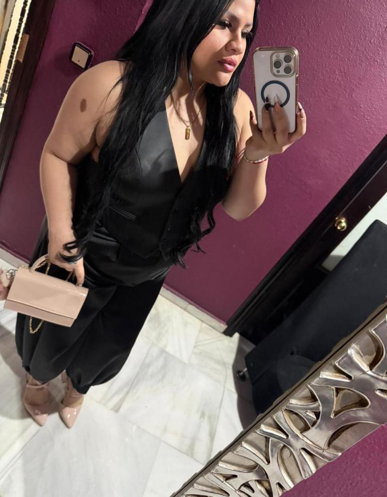 Chica busca chico en Sevilla: 
