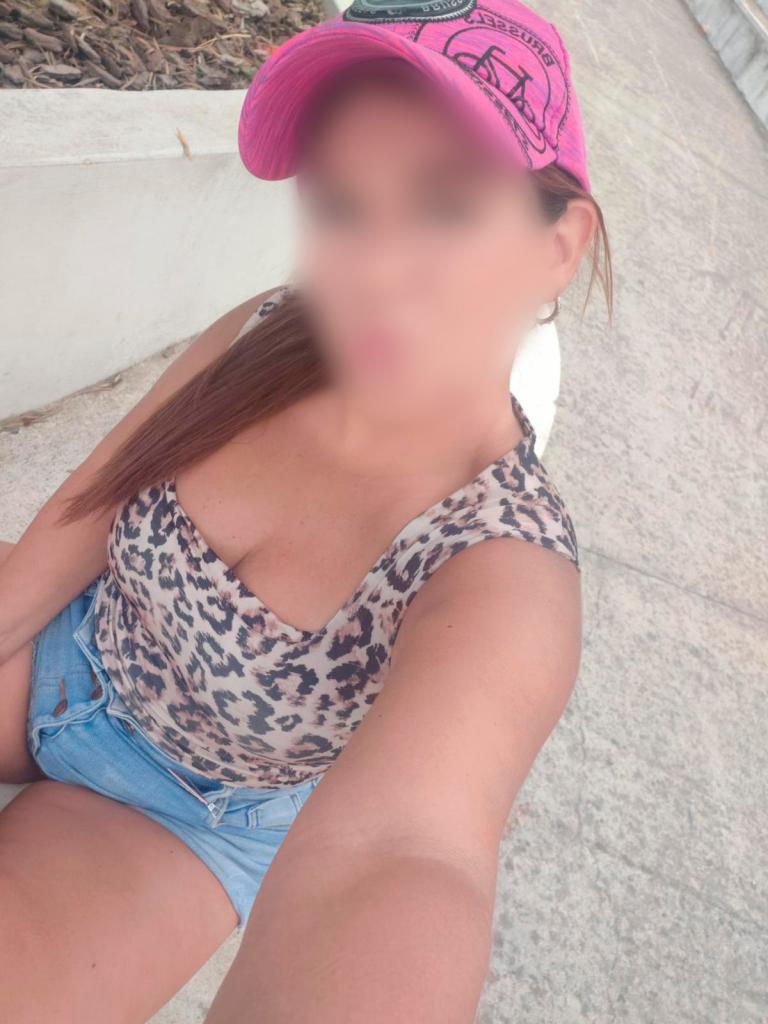 Chica busca chico en Sevilla: 