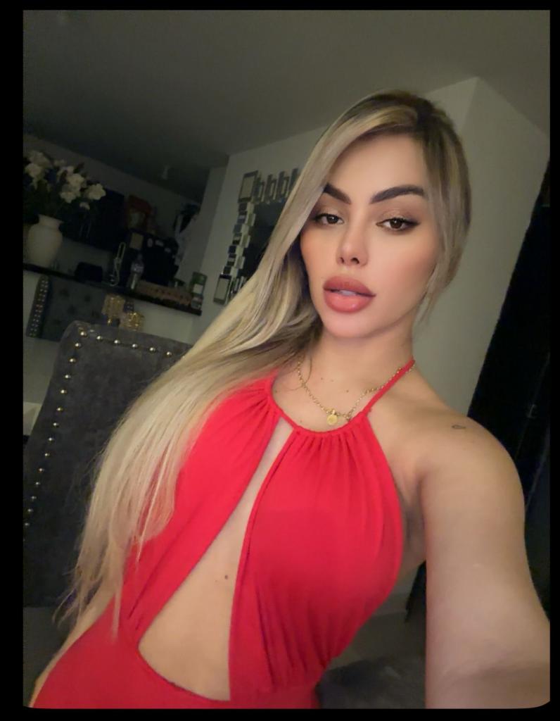 Chica busca chico en Barcelona: 