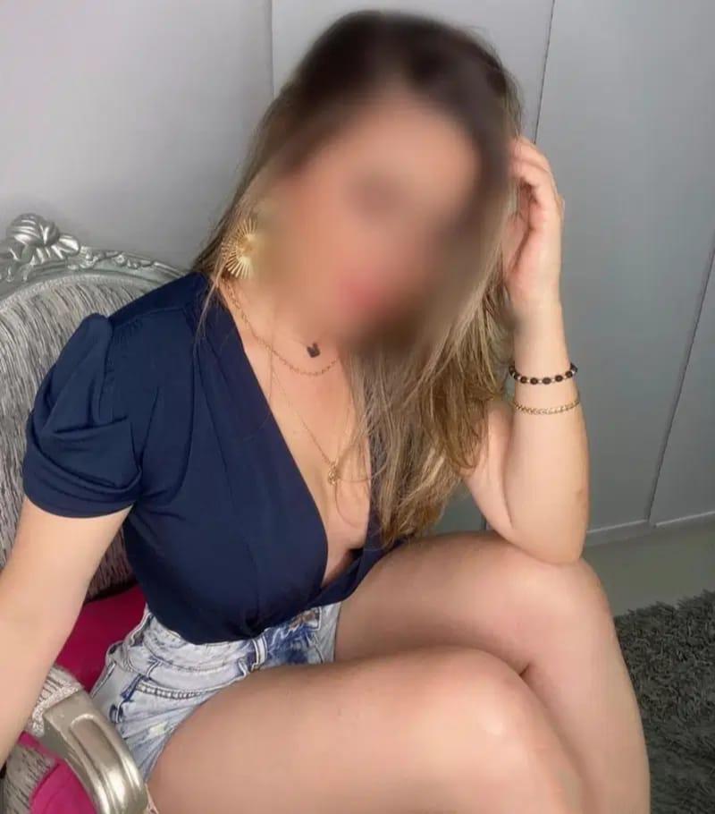 Chica busca chico en Cádiz: 
