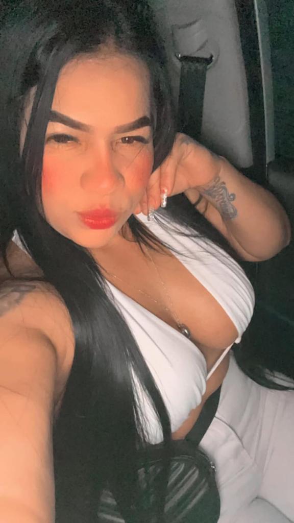 Chica busca chico en Tenerife: 