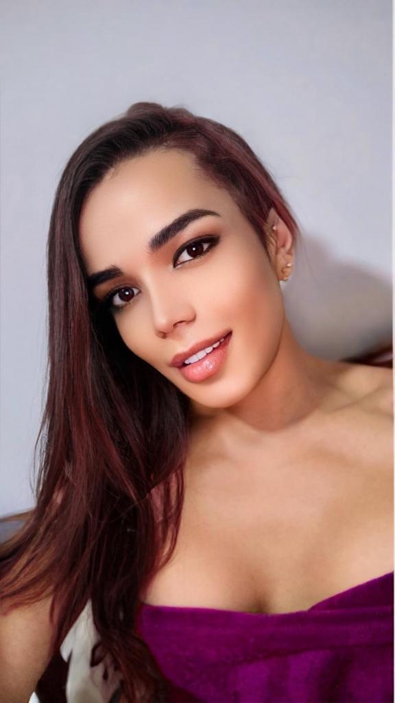 631362320: Transexual en Valencia