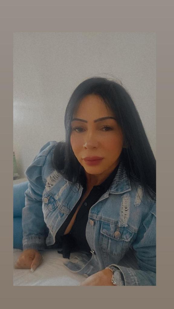 Chica busca chico en Ceuta: 