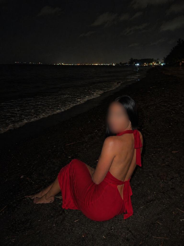 Chica busca chico en Tenerife: 