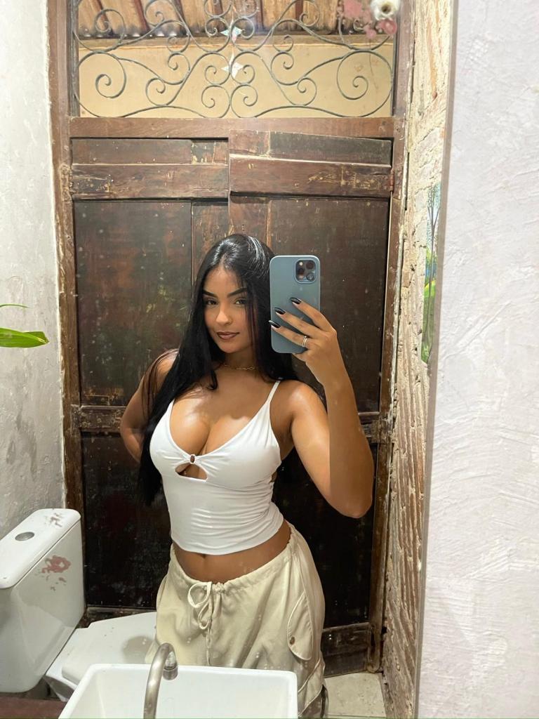 Chica busca chico en Jaén: 