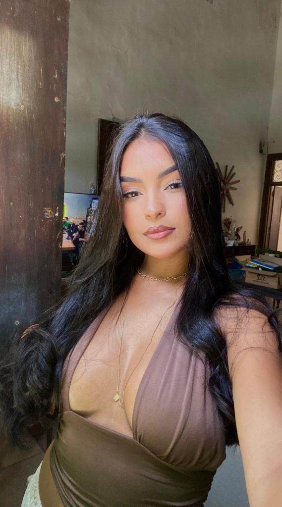 Chica busca chico en Jaén: 