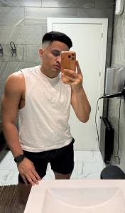 643544131: Chico busca chica en Murcia