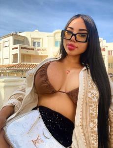 613746805: Chica busca chico en Almería