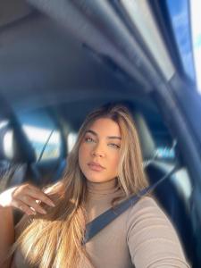 643742924: Chica busca chico en Barcelona