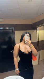 653883464: Chica busca chico en Málaga