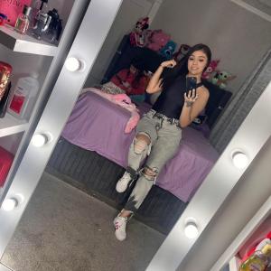 663015199: Chica busca chico en Madrid