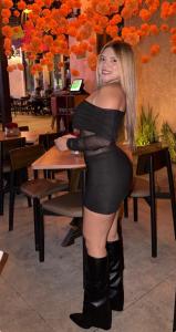 632298867: Chica busca chico en Ibiza