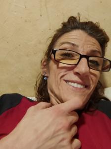 672570338: Chica busca chico en Valencia
