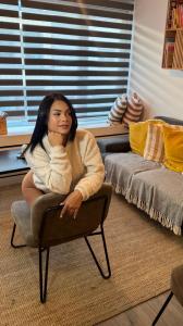 610795783: Chica busca chico en Madrid