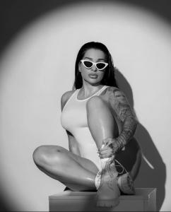 677321219: Chica busca chico en Málaga
