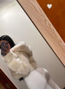 641647685: Chica busca chico en Murcia