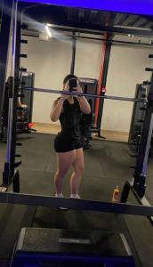 641647685: Chica busca chico en Murcia