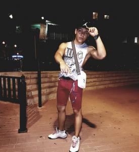 614792387: Chico busca chica en Madrid