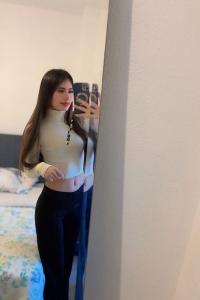 624378245: Chica busca chico en Granada