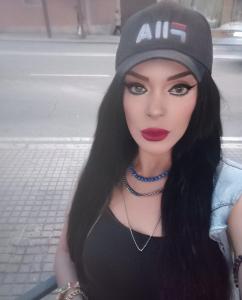 613773924: Transexual en La Coruña
