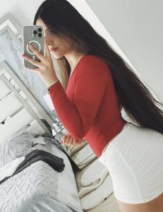 643330283: Chica busca chico en Tenerife